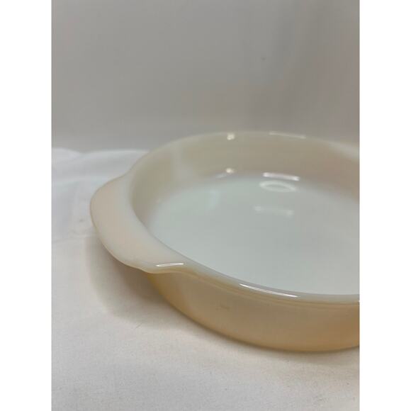 Fire King PEACH LUSTER 8" Round Cake Pan/Casserole w/handles Vintage! - Picture 2 of 9